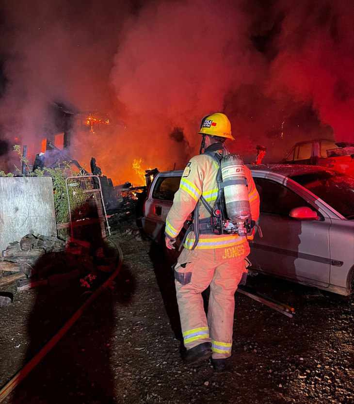 Una estrella fugaz cayó a la tierra y destruyó una casa en California.